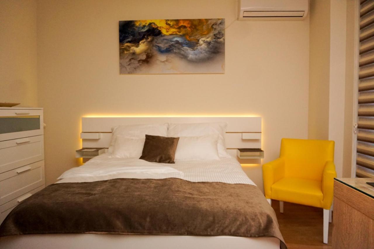 Central Palace Apartmani - Pupinova palata Novi Sad Exterior foto